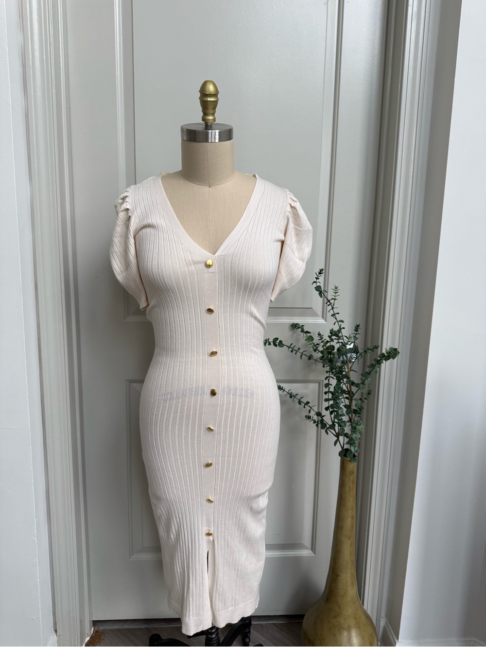 Express Cream Ribbed Button-Down Midi Dress with Puff Sleeves